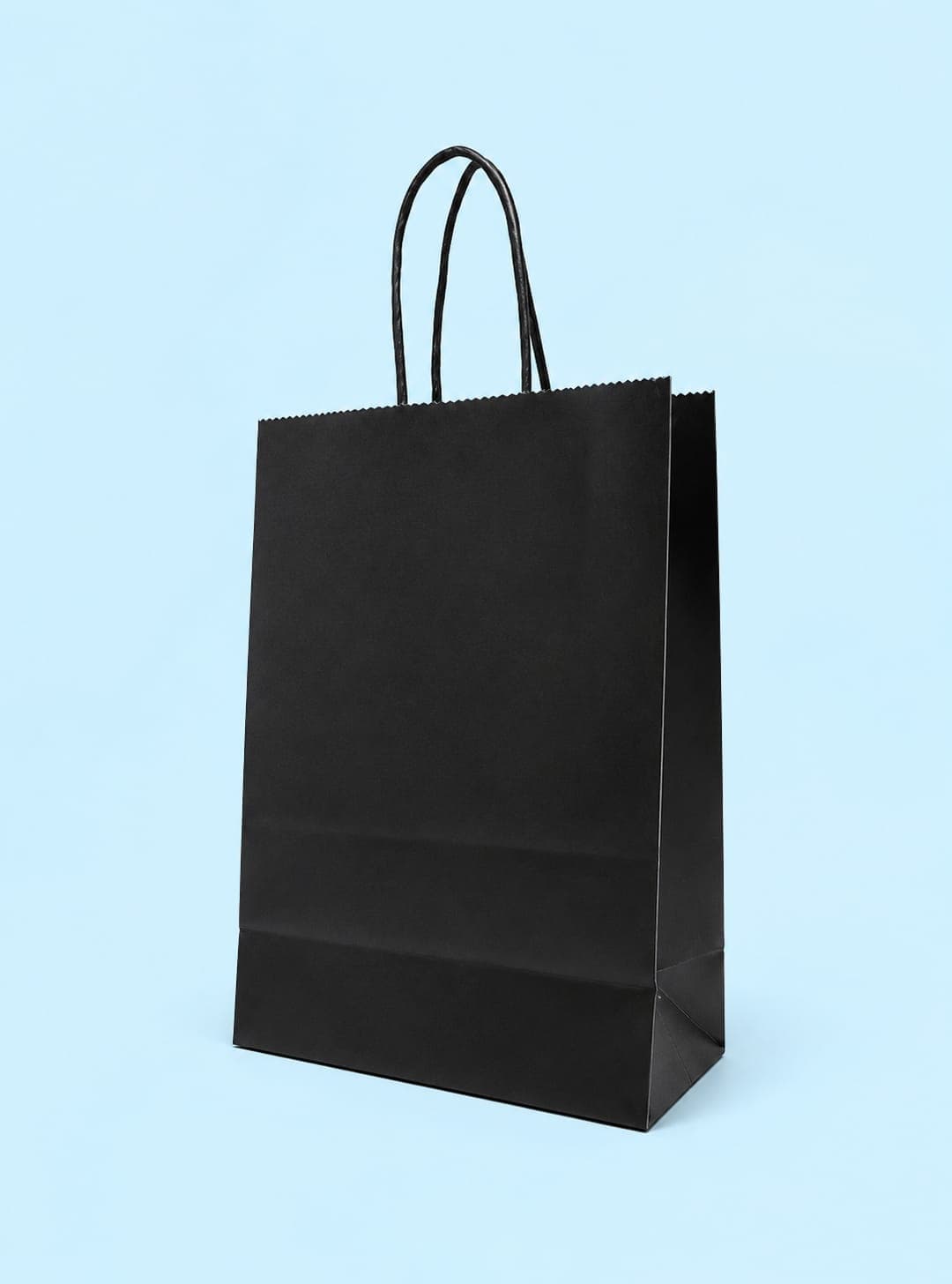 Bolsita de color con asas negra 14x20x8 cm impresa con logo de cliente — muestra real