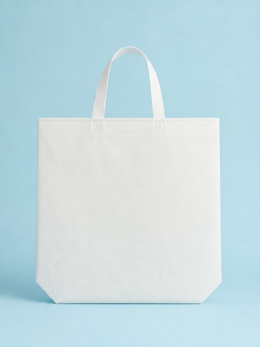 Bolsa TNT 40x38x16 cm impresa con logo de cliente — muestra real